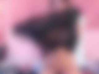 Live cam show with CandyMari - Petite on xplaylive.com