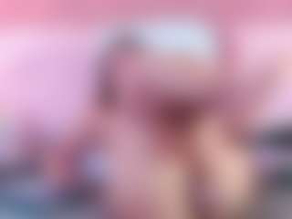 Live cam show with CandyMari - Cute on Fling VIP Chat