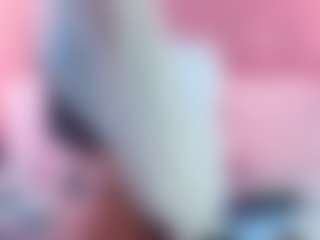Live cam show with CandyMari - Solo on Camsoda
