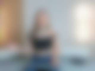 Live cam show with Dalila Sette - Butt Plug on SinfulBabes