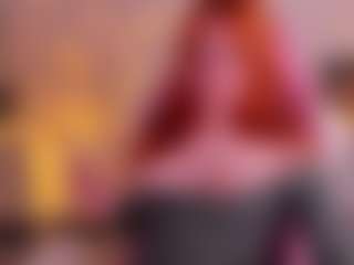 Live cam show with Emili-Hols - Gray Eyes on Camsoda