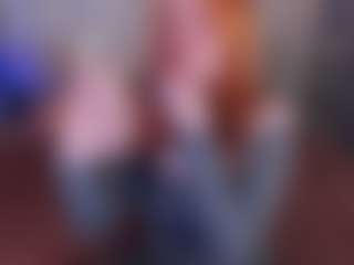 Emili-Hols's Live Sex Cam Show