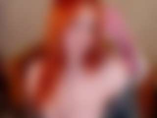 Live cam show with Emili-Hols - Sexy on CSO-WL