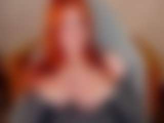 Emili-Hols's Live Sex Cam Show