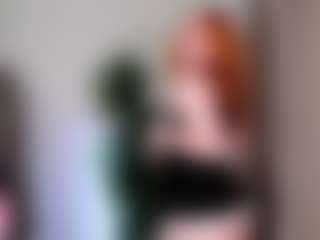 Live cam show with Emili-Hols - Gray Eyes on https://playwithruby.com