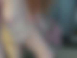Live cam show with Emili-Hols - Brown Hair on camwithhim.com