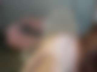 Live cam show with Emili-Hols - Facial Piercings on CamwithHer