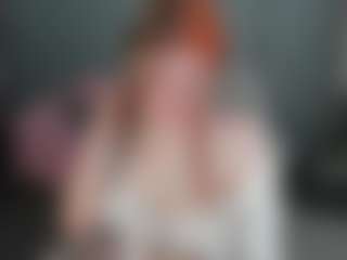 Emili-Hols's Live Sex Cam Show