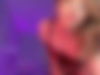 Live cam show with EveDarkSide - Green Eyes on sexylive.show