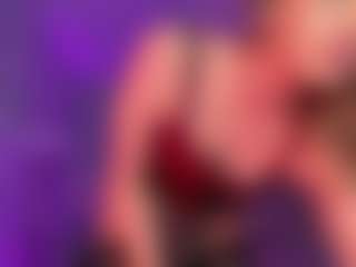 Live cam show with EveDarkSide - Green Eyes on Dolls Live