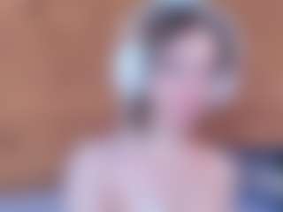 Live cam show with SilvaDevil - Smoking on Livezox