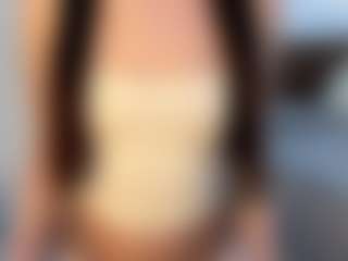 Live-Cam-Show mit SophieLany - Camel Toe auf Camsoda