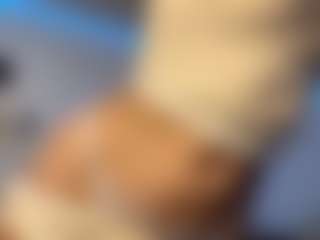 SophieLany's Live Sex Cam Show