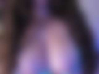 Live cam show with Sweet-Alicee - Striptease on googirlz