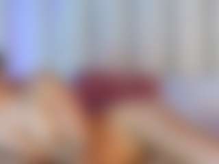 Live cam show with Tamara-Ferrer - Nipple Piercings on AdultVida.com