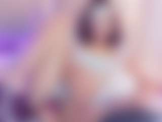 Live cam show with AbrilBrentt - Toys on SinfulBabes
