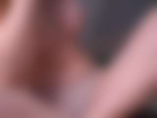 Live cam show with Mary - Curvy on Fapmatic.com