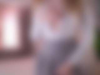 Live cam show with Mary - Thin on boobsie.com