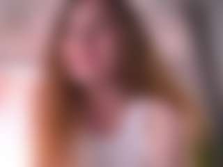 Live cam show with Mary - Curvy on galaxygirlnitro.com