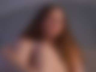 Live cam show with Mary - Upskirt on studioflirtlive.com