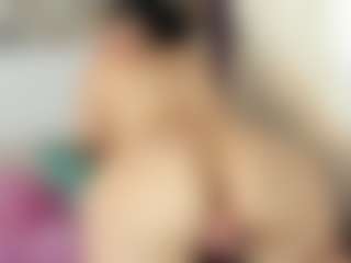 Live cam show with Brithanyadams - Mature on SpankPalCams