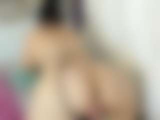 Live cam show with Brithanyadams - Middle Aged on SpankPalCams