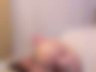 Live cam show with Lilith - Interactivetoy on Hubzter Live
