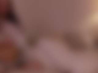 Live cam show with Lilith - Cuckold on Fit Hotties
