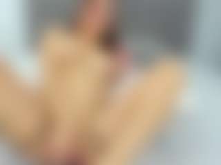 Live cam show with Lilith - Twerking on sexytreat.net