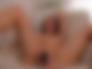 Live cam show with Lilith - Cowgirl on livesuperchat.net