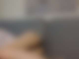 Live cam show with Milena-Milyan - Petite on live18s.com