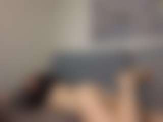 Live cam show with Milena-Milyan - Geek on TastyBlacksLive