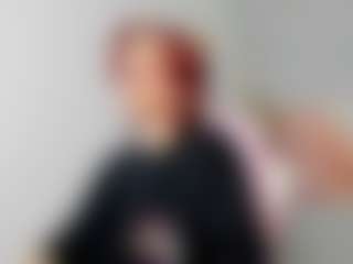 Live cam show with Milena-Milyan - Strip Red Hair on livesuperchat.net