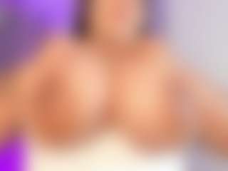 rachel-foxx's Live Sex Cam Show