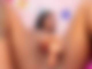 Live cam show with AlissonKim - Skinny Ebony on Camming Site