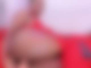 Live cam show with AlissonKim - Ebony Petite on Dolls Live