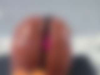 Live cam show with AlissonKim - Brown Hair Petite on CamClone