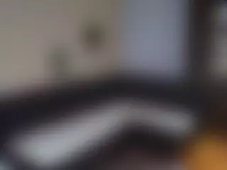 CorrinneHillestad's Live Sex Cam Show