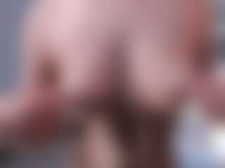 Live cam show with CorrinneHillestad - Brown Hair on TeamSkeetLive