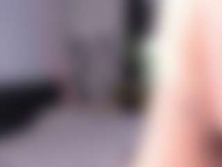 CorrinneHillestad's Live Sex Cam Show