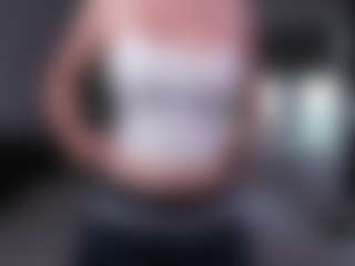 CorrinneHillestad's Live Sex Cam Show