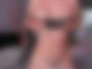 Live cam show with CorrinneHillestad - Squirt on eurowanks.com