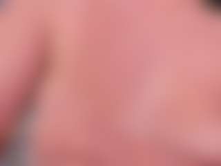 CorrinneHillestad's Live Sex Cam Show