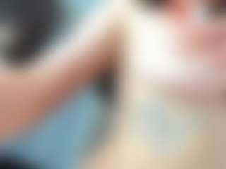 CorrinneHillestad's Live Sex Cam Show
