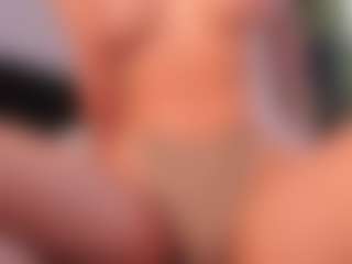 CorrinneHillestad's Live Sex Cam Show