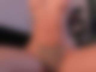 CorrinneHillestad's Live Sex Cam Show