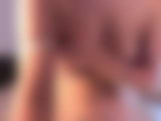 CorrinneHillestad's Live Sex Cam Show