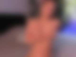 CorrinneHillestad's Live Sex Cam Show