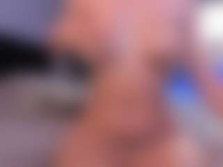 CorrinneHillestad's Live Sex Cam Show