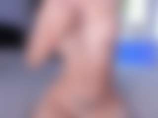 CorrinneHillestad's Live Sex Cam Show